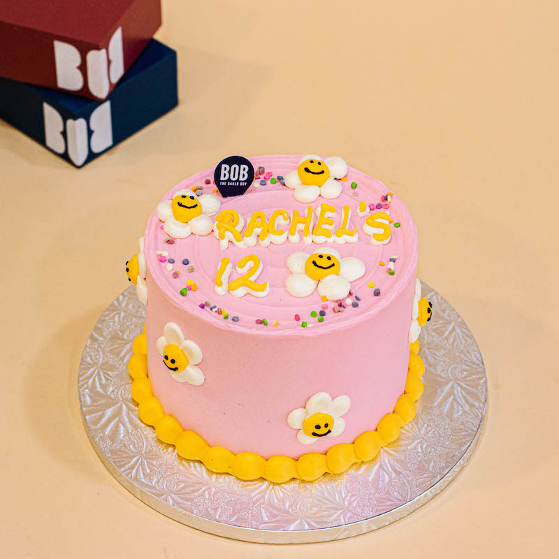 Minimalist Flower Korean Cake in Pink